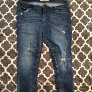 OLD NAVY BOYFRIEND JEAN